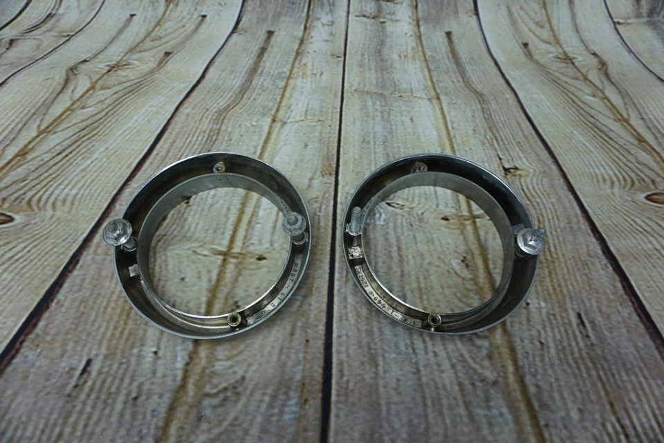 Anillo de luz trasera Mercury Monterey 1961, Ford P/N CIMF-13449-C12421 DIESTRO Y DERECHO Foto 4 de 4