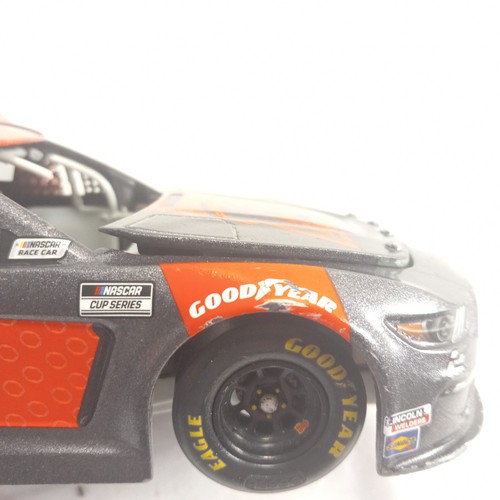 Parts - Snap-On Limited Edition 1/24 Diecast Nascar 100th Junkyard Broken As Is - Picture 7 of 13