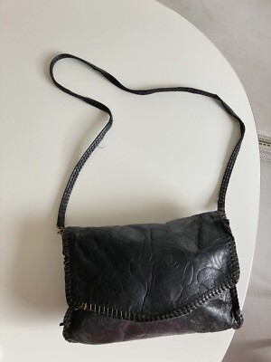 Zara Umhängetasche schwarz Ledertasche Leder Clutch Hippie Bohemian