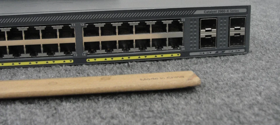 Switch CISCO WS-C2960X-24PS-L 24 puertos Gigabit PoE+ ios-15.2 PROBADO 2960X-24PS-L Foto 2 de 3
