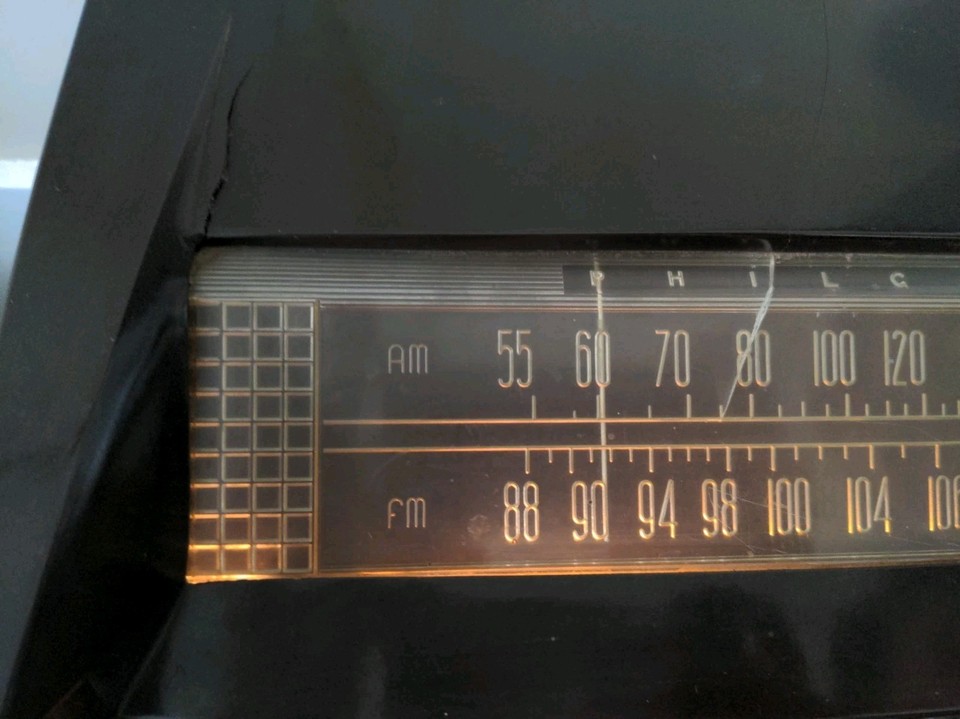Vintage Philco Model 51-934 Tabletop Radio Atomic Mid Century Photo ...