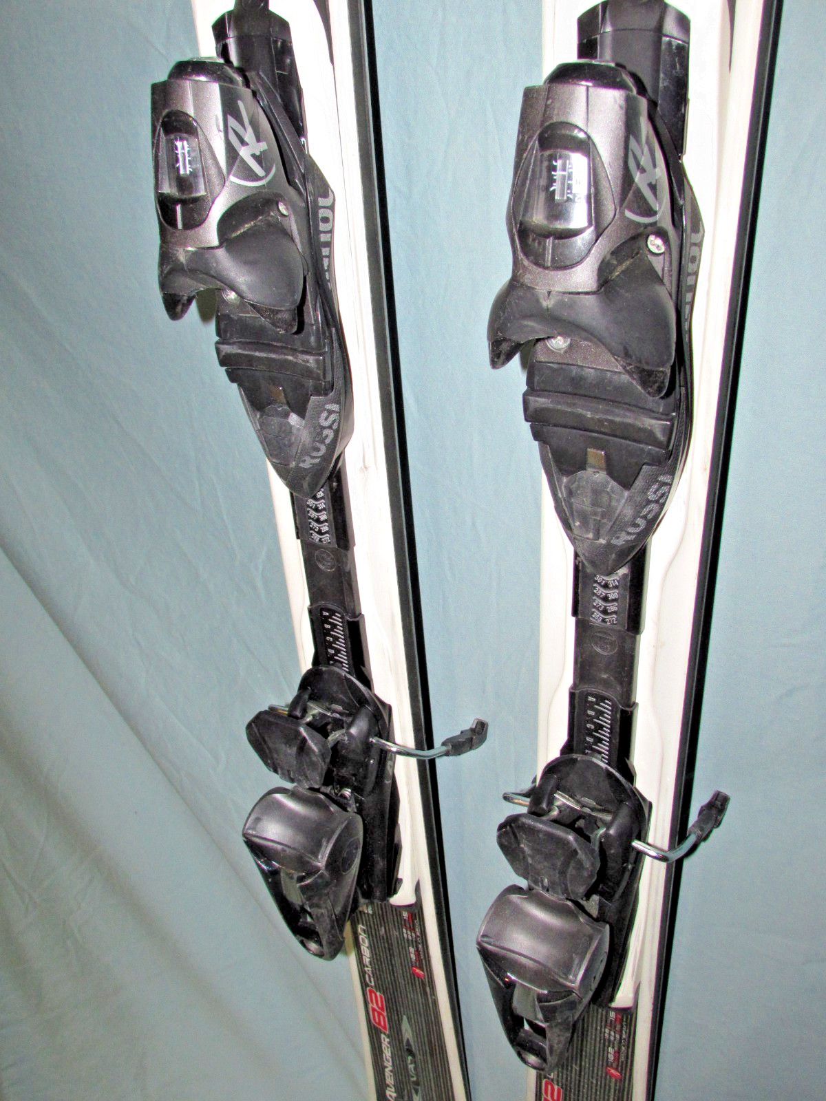 Rossignol AVENGER 82 Carbon skis 162cm Rossi Axium 120 TPX adjustable bindings ~