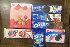 Oreo Assorted Cookies & Wafers Chocolate Stra...