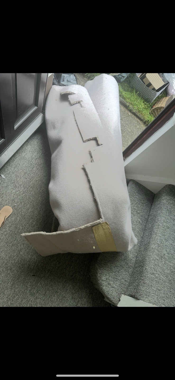 Tapi Carpet And Underlay