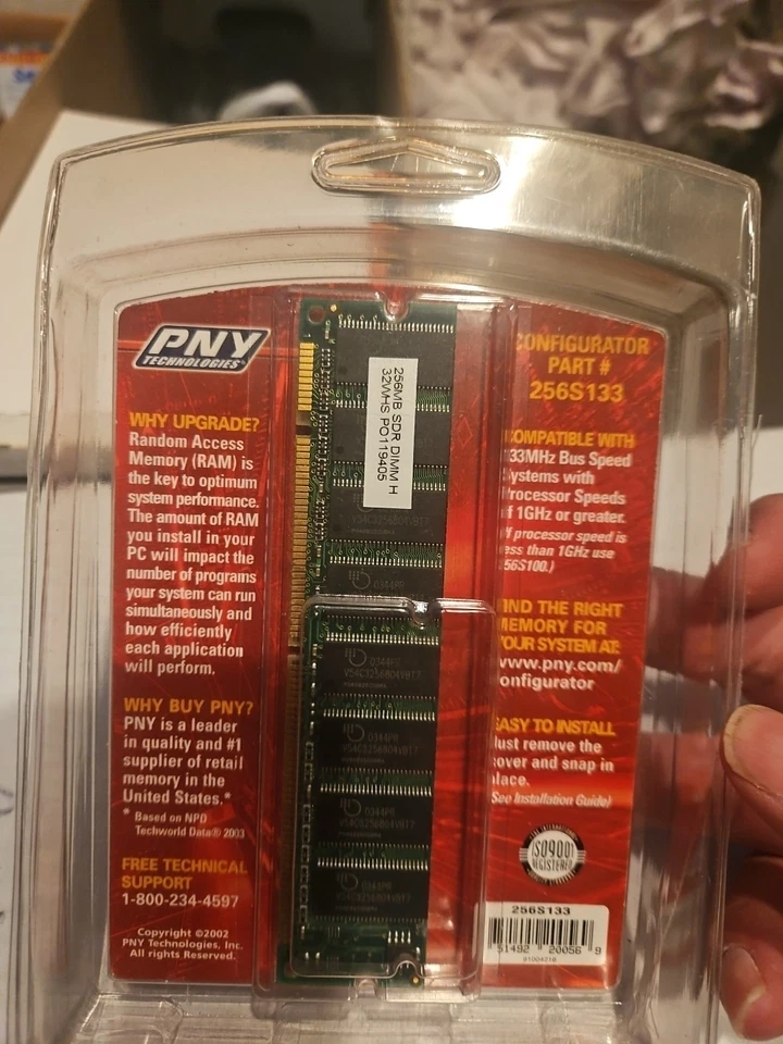 Kit de actualización PNY Technologies Memory Master 256MB100 computadora de escritorio Foto 2 de 2