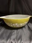 Vintage Pyrex 444 Spring Blossom Green Crazy Daisy Cinderella Mixing Bowl 4 Qt
