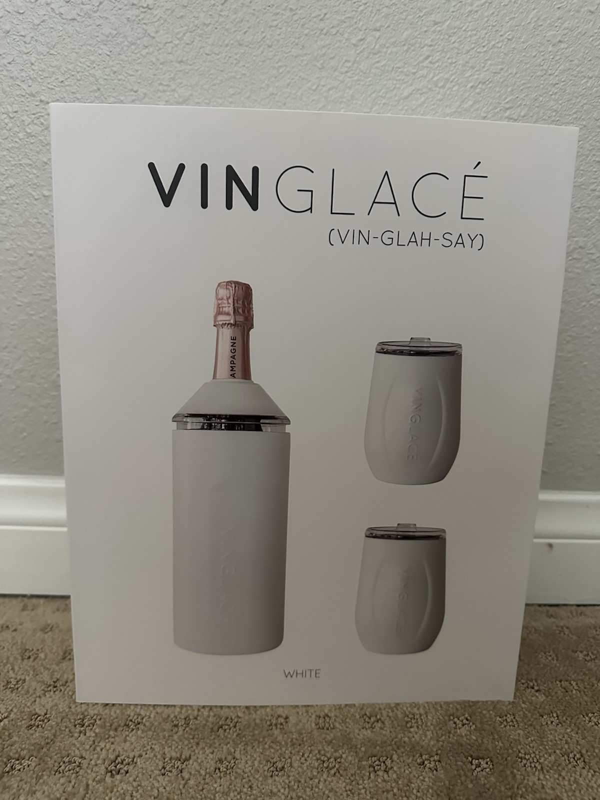 Vinglace Wine Chiller and 2 Wine Tumblers Gift Set - White (BRAND NEW IN BOX)