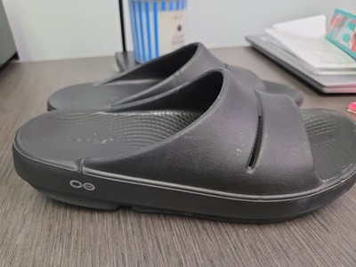 OOFOS Black Open-Toe Recovery Slides M 10 / W 12 Men main image 2