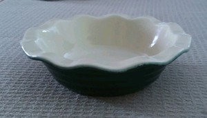 EMILE HENRY -  MINI PIE DISH - 5 1/2" Rim to Rim - 1 3/4" Deep