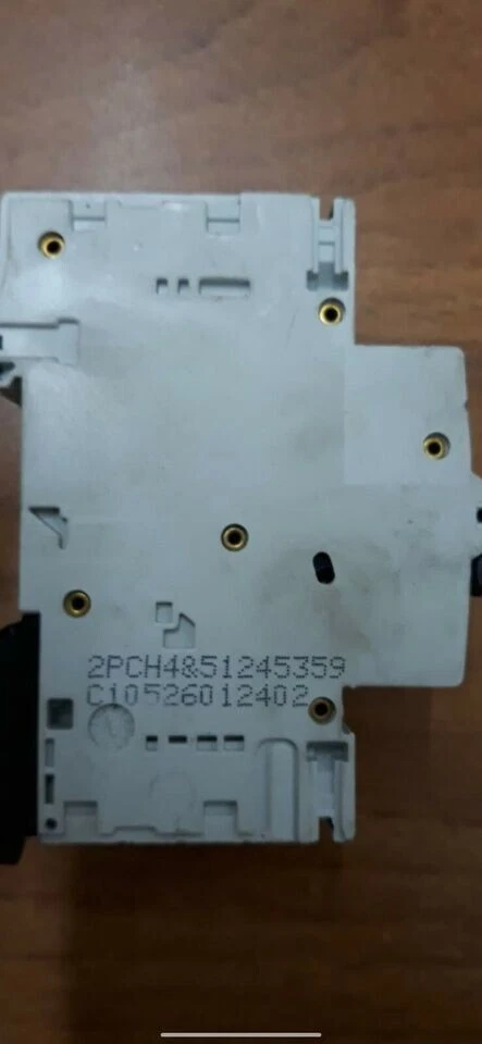 interruttore magneto termico 2 poli AEG Elfa E91E+N C10 4500 230V - Imagen 2 de 3