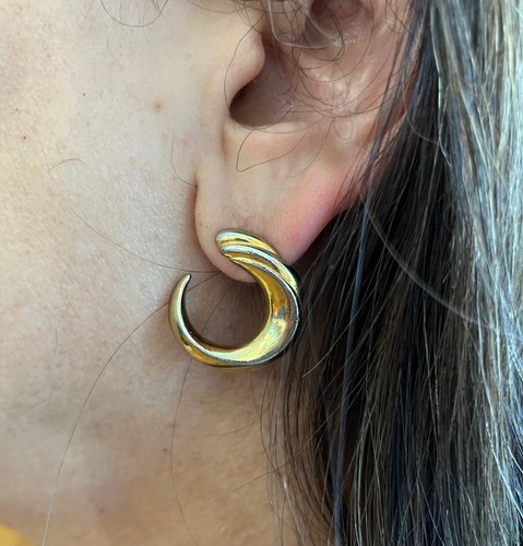 vintage stud earrings for women