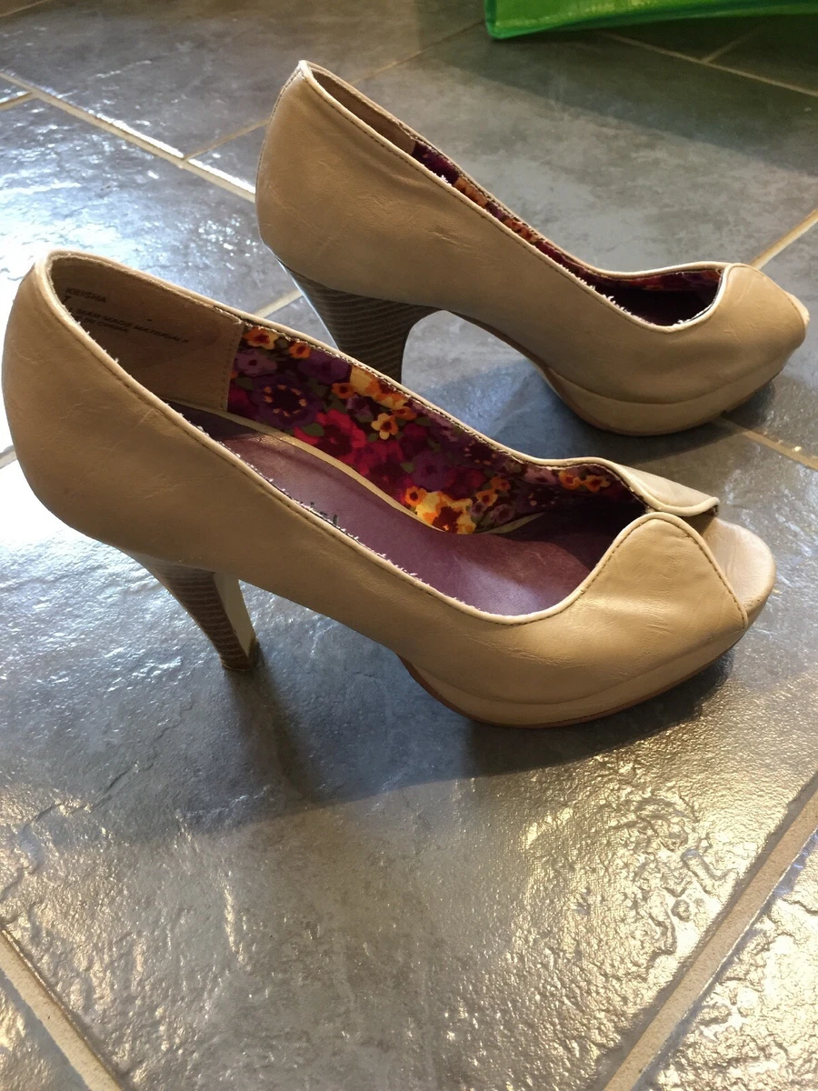 Madden girl beige heels 2025