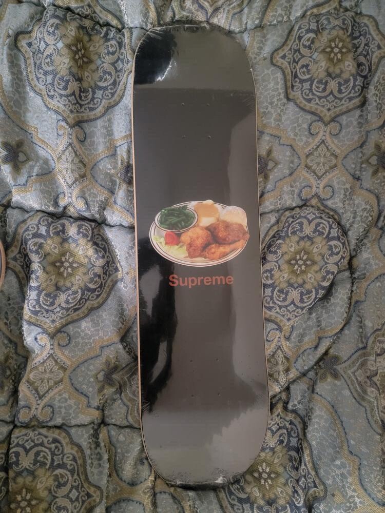 SUPREME CHICKEN DINNER SKATEBOARD DECK BLACK SS18 WITH STICKER | eBay