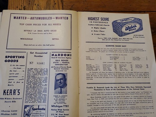 1944 HOLLYWOOD STARS OFFICIAL BASEBALL PROGRAM GILMORE FIELD - Picture 4 of 11