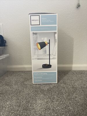 Realspace  Vilara LED Desk Lamp With USB and Qi Wireless Charger - 16''H - Black