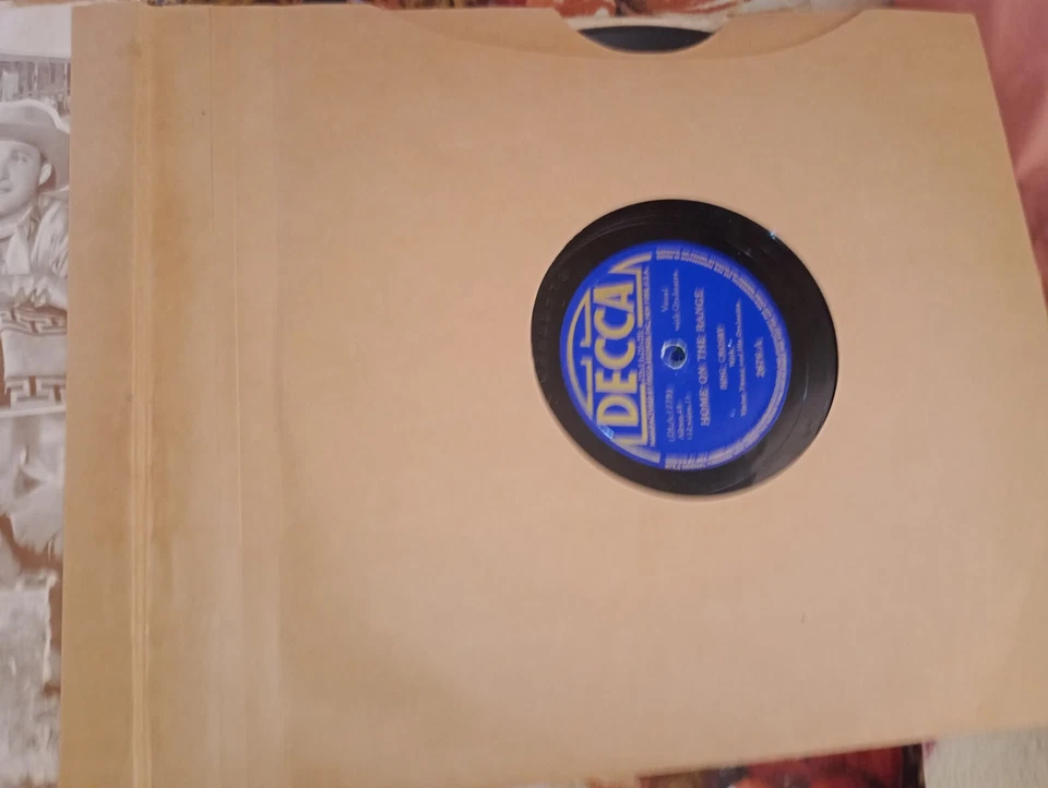 BING CROSBY IN AN ALBUM OF COWBOY SONGS - 78 RPM GATEFOLD - 1939 - 5 LP 10" VG+ - Image 4 of 4