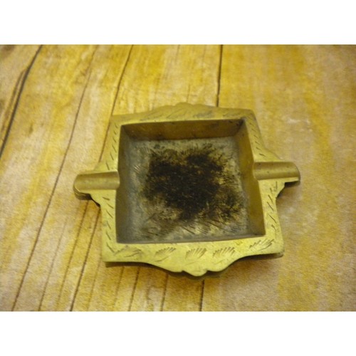 4 Vtg Brass Fish and Squares Ashtrays Small Trinket Dishes Change Dish (1) - Picture 4 of 5