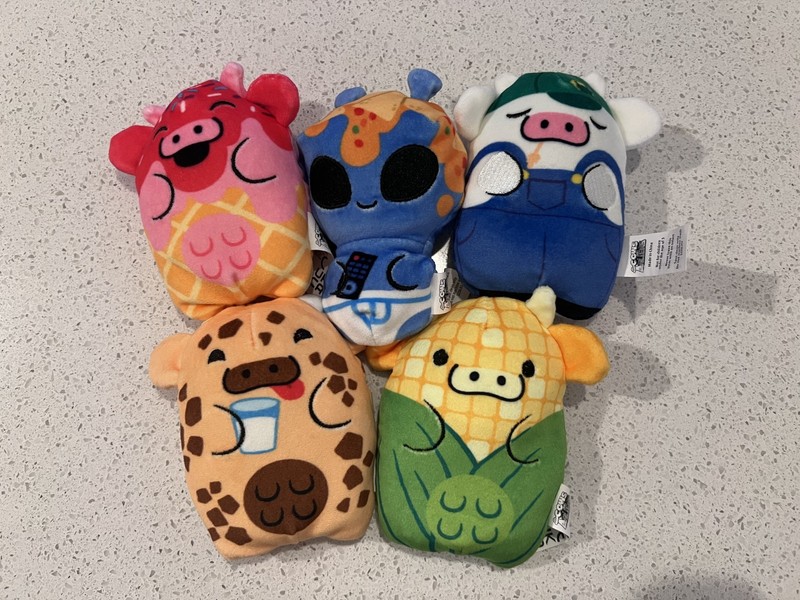 Cows vs Aliens Small Plush Beanie Toy Lot Of 5 NO TAGS