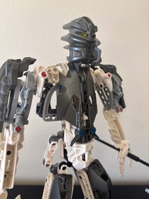 LEGO Bionicle #8699 Takanuva 100%COMPLETE 2008 Warrior No Instructions No Box