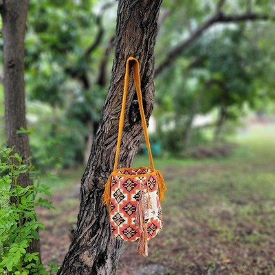 Colombian   Handmade Large Wayuu Tribe MANY COLORS Mochila Bucket Boho Bag