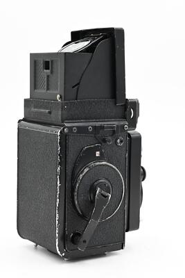 Yashica Mat-124G Twin Lens Camera 80mm 3.5 Yashinon 6x6 1-1/500