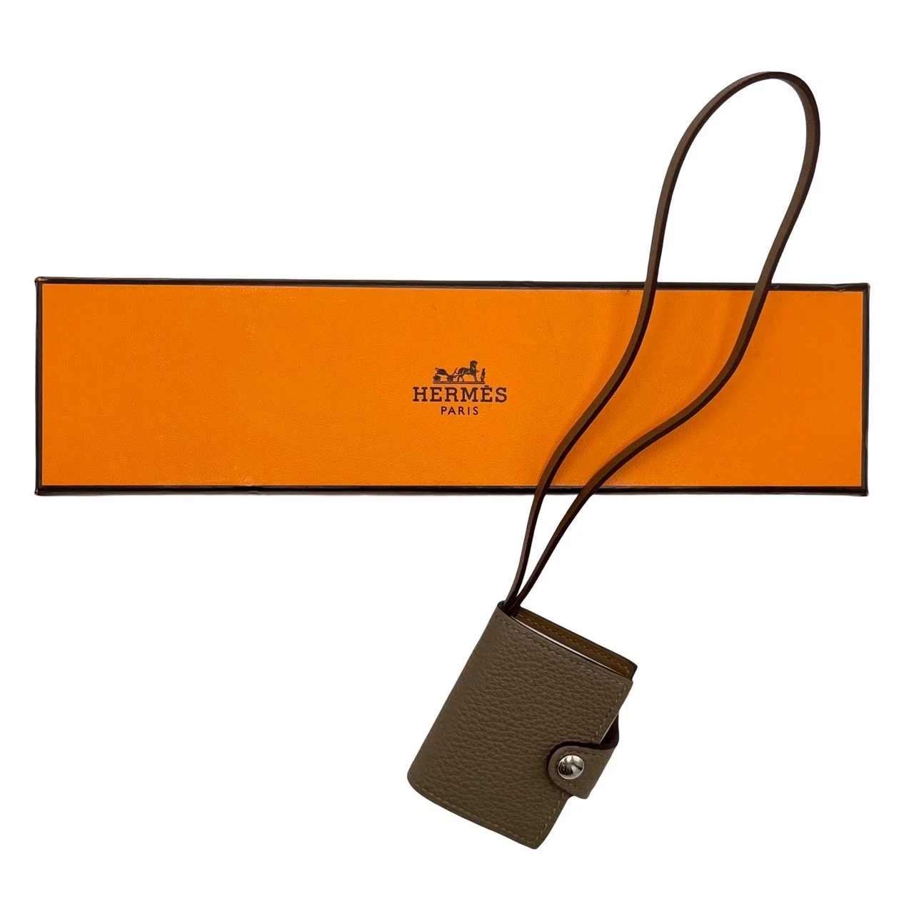 HERMÈS Hermes Charm Ulysse Nano Verso Borsa Charm Libro Z Inciso