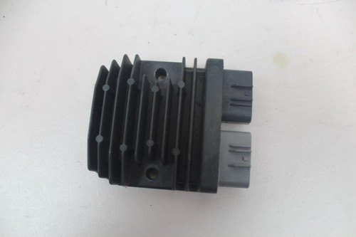 Unidad de carga reguladora de voltaje rectificadora Ducati Supersport 939 17-18 54040301B - Imagen 3 de 7