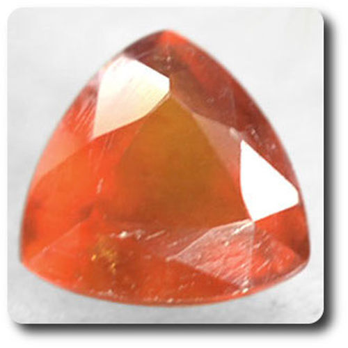 Grenat hessonite facetté 3.53 cts VS2 pour remplacer pierre de bague abîmée