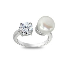 Freshwater Cultured White Pearl CZ Friendship Ring in Sterling Silver, Size 6