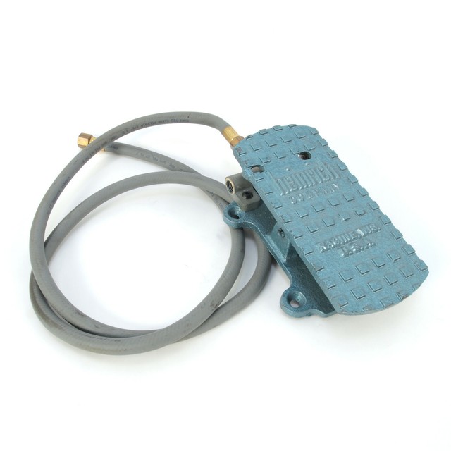 = Heinrich Company Pneumatic Foot Pedal Switch w/ Air Lines eBay