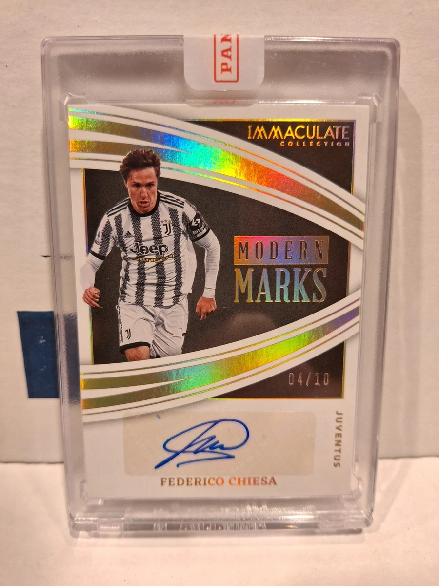 2022-23 Panini Immaculate Federico Chiesa Gold Modern Marks Auto 