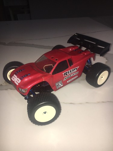 Vintage Team Associated Rc18t Factory Team Roller With Custom Wing And Body Used - Picture 3 of 24