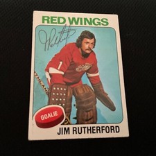 Autographed  1975-76 Topps JIM RUTHERFORD .    HOF.        **J-1