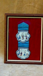 ANTIQUE 19c CHINESE 2 MEDALLION FORBIDDEN STICH SILK EMBROIDERY OF WOMAN&WARRIOR