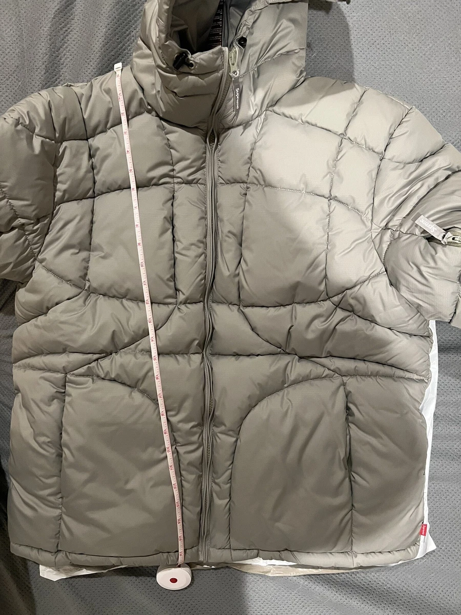 NEW Supreme FW21 Warp Hooded Puffy Jacket in Sage large