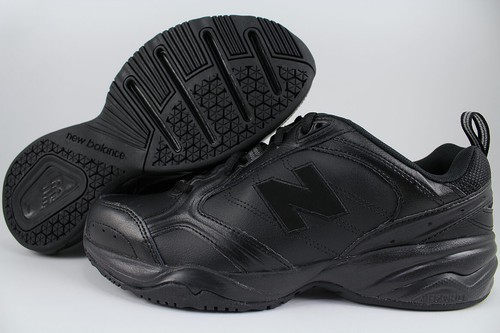 NEW BALANCE 624 V2 EXTRA EXTRA WIDE 6E 