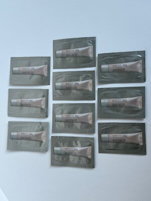 10 X Laura Mercier Foundation Primer Radiance 2 ML EACH Sample Size ( 2ml X 10 )