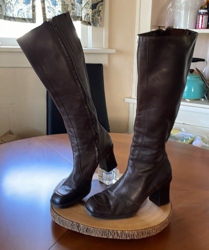 Enzo Angiolini boots brown tall size 6 