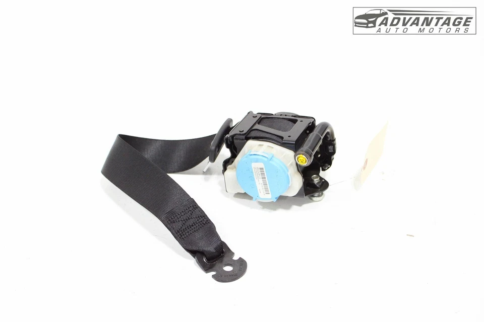 Mercedes CLA250 C117 2014-2019 sedán trasero derecho segunda fila cinturón de seguridad OEM Foto 4 de 4