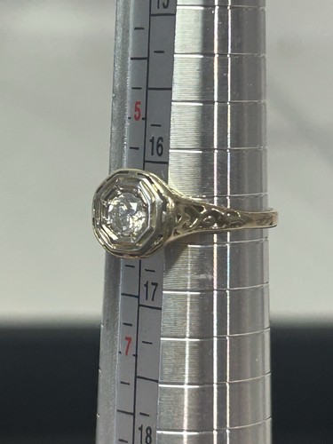 SASA Size 6 14 Karat Yellow Gold Ring With Small Diamond 1.9 Grams Total - Picture 3 of 10