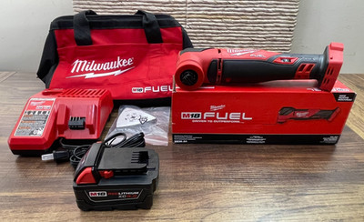 Milwaukee 2836-21 M18 FUEL 18V Cordless Li-Ion Oscillating Multi Tool Kit w/5Ah