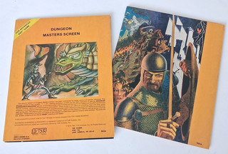 TSR 1981 Advanced D&D 9024 Dungeon Masters Screen ...Very sharp!