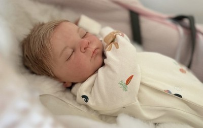Reborn Baby Life like Silicone feel Vinyl Movie Doll newborn Serah Adrie real
