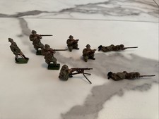 W. Britain FRENCH INFANTERIE DE LIGNE In Khaki Vintage 8 Figure Set