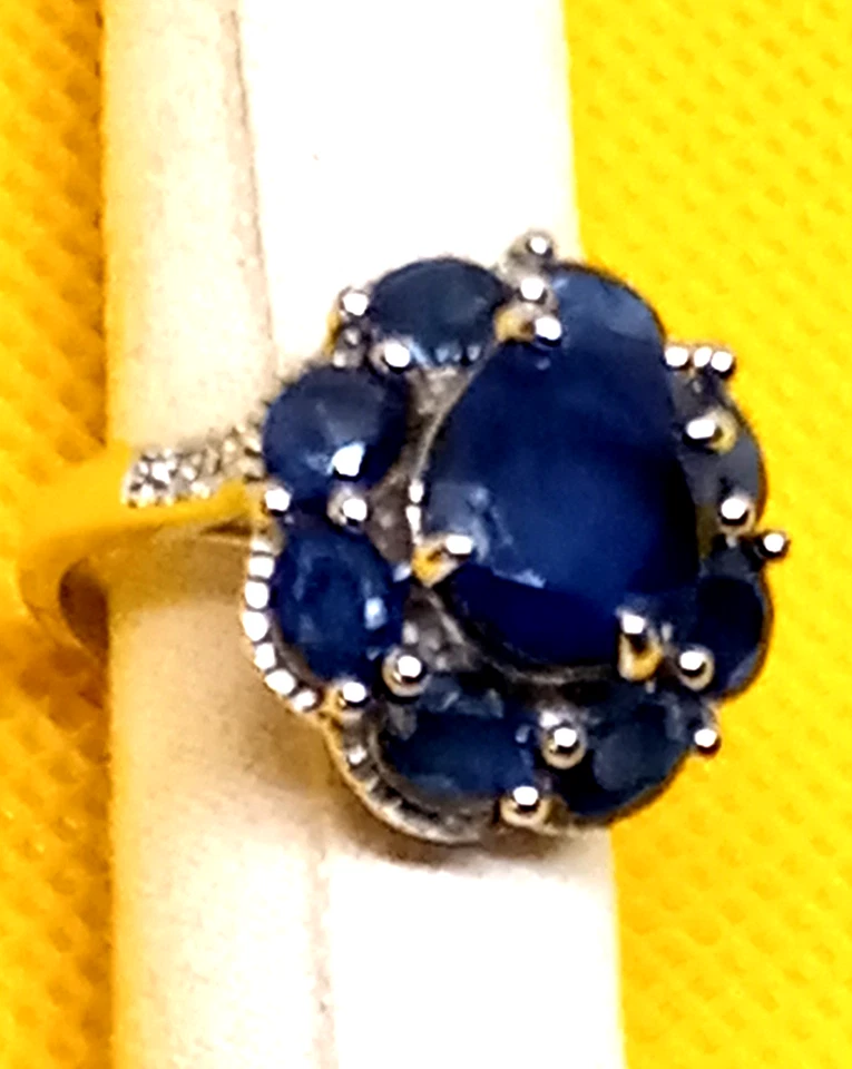 7.65 cts Masoala Sapphire White Topaz Sterling Silver Daisy Flower Ring Size 7 - Image 2 of 4