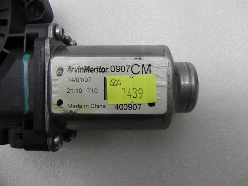 Hyundai Santa Fe II CM Fensterhebermotor Fensterheber vorne links 82450-2B000 - Bild 3 von 4