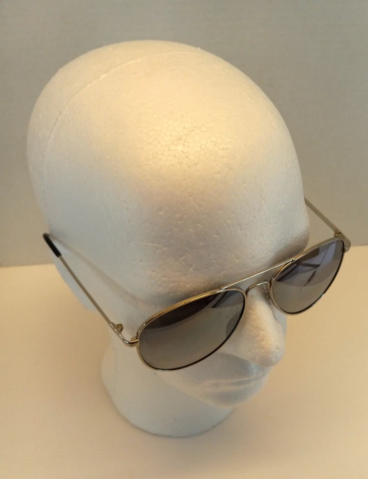 Gafas de sol para hombre Foster Grant detalles solares NS0112 Dolly niebla espejadas usadas Foto 2 de 4