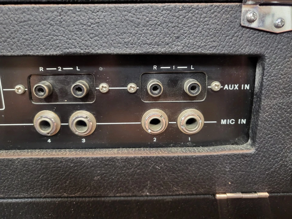 Sony MX-12 Vintage stereo mixer - In original suitcase - Image 4 of 4