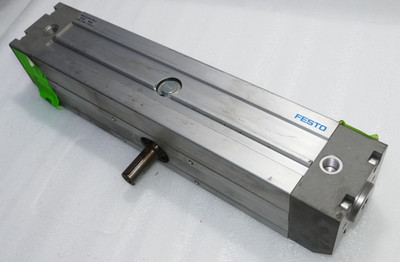 FESTO Zylinder Pneumatikzylind DRQ-63-270-PPV-A  30590 W902 p max 10bar / 145psi