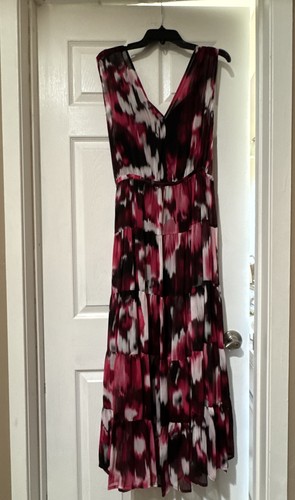 Maxi abito DKNY multicolore con coulisse senza maniche a strati trasparente. Taglia M. Nuova con etichette! - Foto 9 di 14